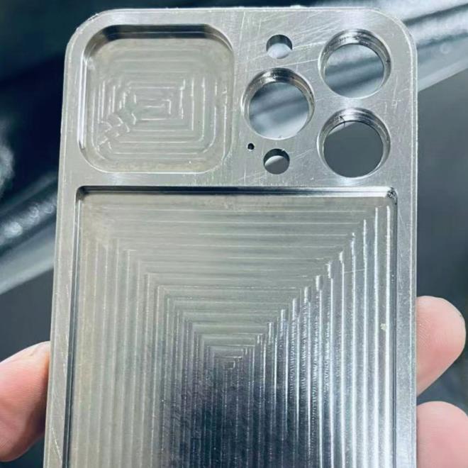 鈦合金用于iPhone 15Pro系列